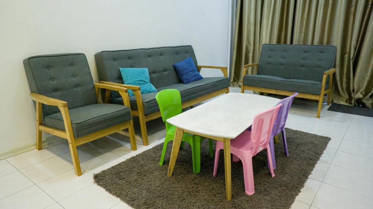 Nikqi'S Homestay Temerloh Extérieur photo