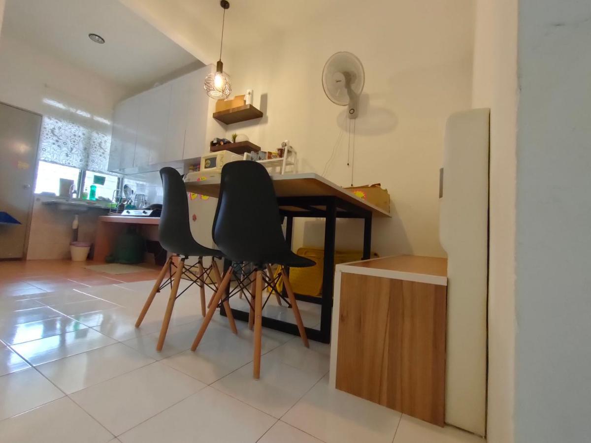 Nikqi'S Homestay Temerloh Extérieur photo