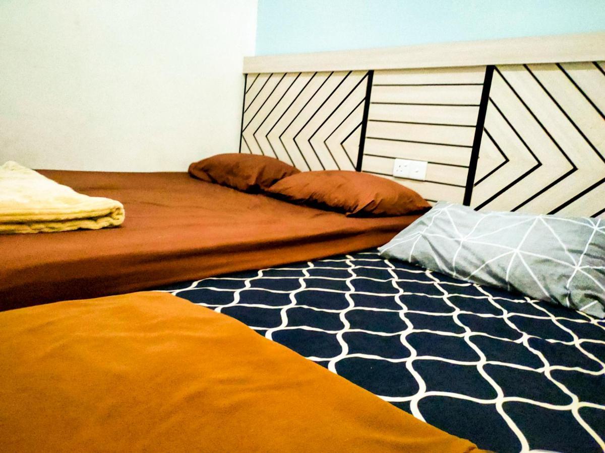 Nikqi'S Homestay Temerloh Extérieur photo