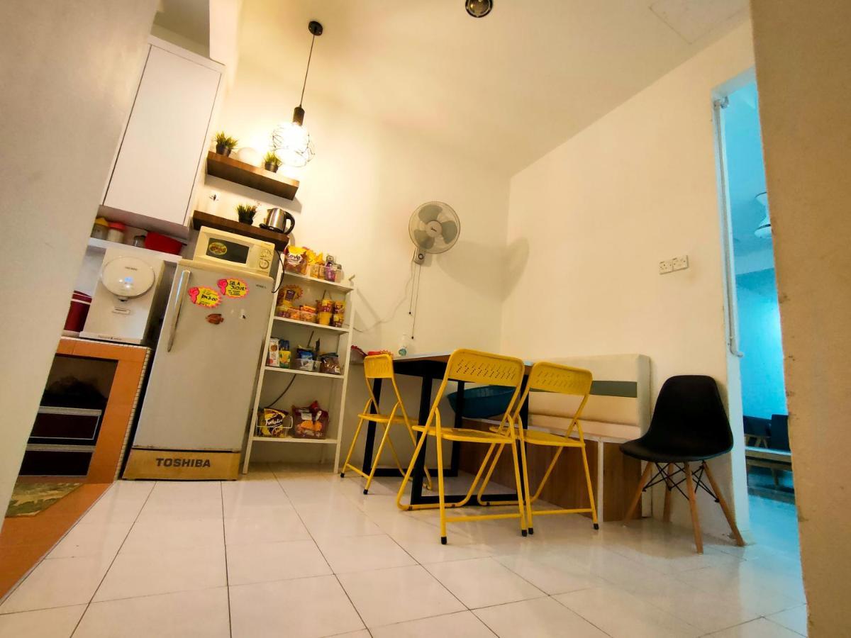 Nikqi'S Homestay Temerloh Extérieur photo